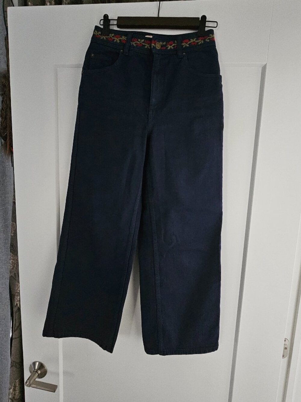 Sezane x Lucia Vergara Marine Blue w/Jazmin Embroidery Jeans size 38/ US6 cotton - Picture 5 of 12
